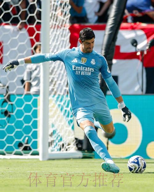 西媒：皇马告知我们库尔图瓦本轮欧冠不会复出